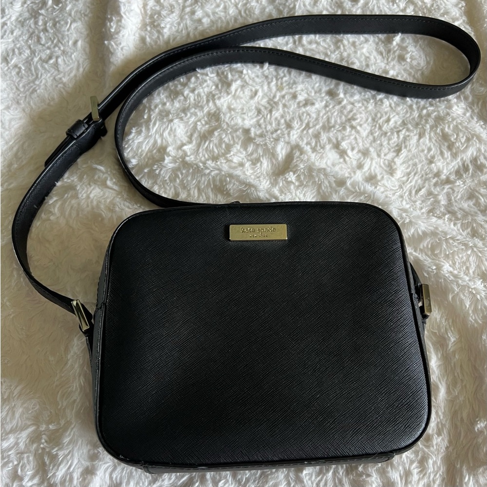 Kate Spade New York Black Saffiano Leather Camera Bag Crossbody Purse